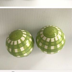 Pottery Barn Kids finale balls